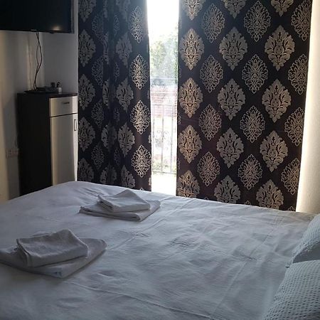 Apartament Teo Caransebeş المظهر الخارجي الصورة