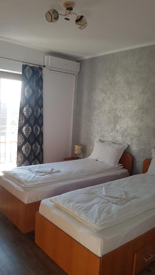 Apartament Teo Caransebeş المظهر الخارجي الصورة