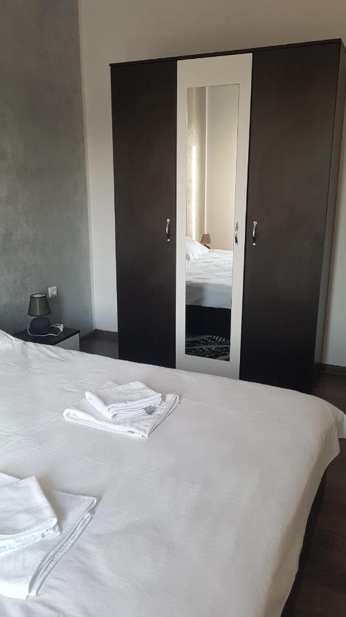 Apartament Teo Caransebeş المظهر الخارجي الصورة